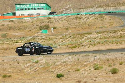 media/Jun-01-2025-CalClub SCCA (Sun) [[eae223c5dd]]/Group 5/Qualifying/